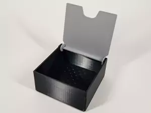The Bambu Lab organization system known as the BaBo system needs inserts for the moduls. The insert shown is a box with a closable lid. This can be resized to whatever size you need.